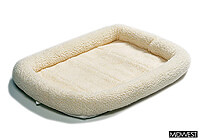 Akita:Midwest 48" 'Quiet Time' pet bed, white synthetic sheepskin, no. MD40248SS