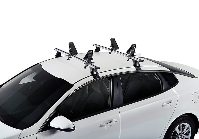 CRUZ Rafter kayak carrier with roof bars