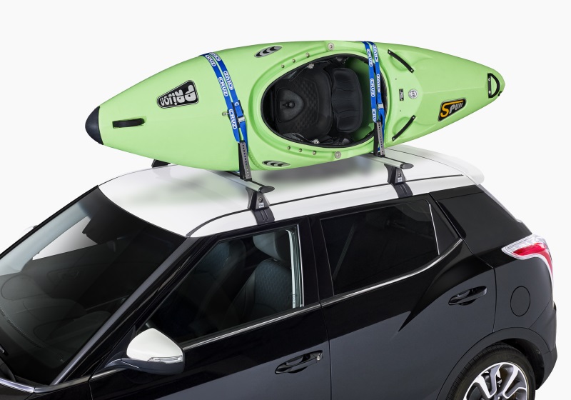 CRUZ folding kayak carrier with roof bars